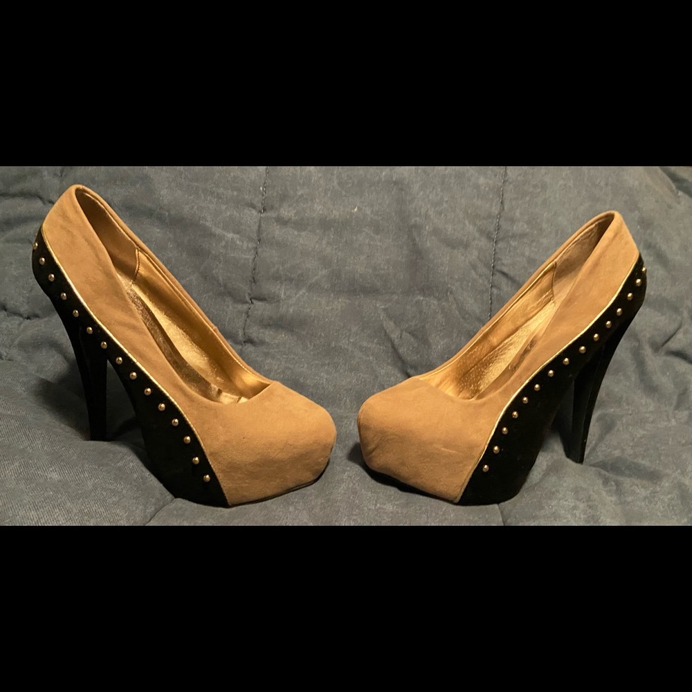 Qupid Velvet Black and Tan gold studded High Heels, Size 8.5
